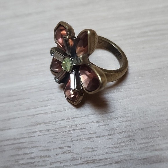 Papillion Nocturne Statement Ring Chloe + Isabel Size 6 - Picture 2 of 5